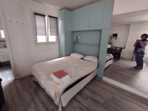 apartment pl REPUBLIQUE